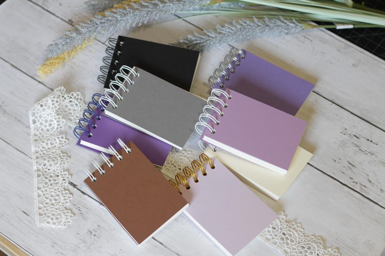 Carnet de croquis aquarelle fait main, mini spirale, format voyage, 2.75 x 4 pouces, 40 pages