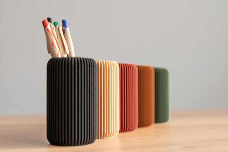 Pot à crayons en bois minimaliste 10 cm