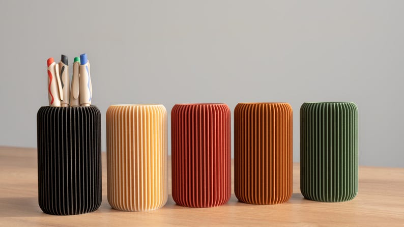 Pot à crayons en bois minimaliste 10 cm